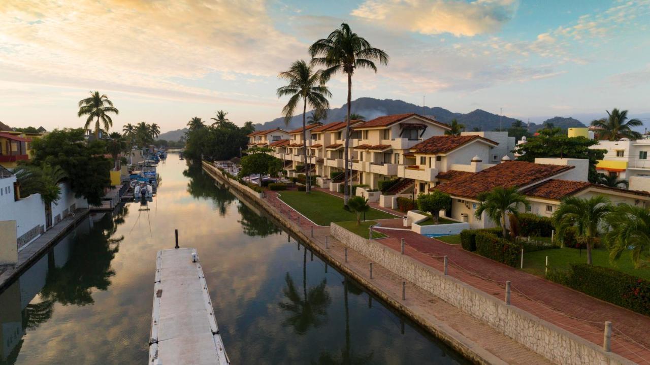 Cabo Blanco Hotel And Marina 巴拉德纳维达 外观 照片