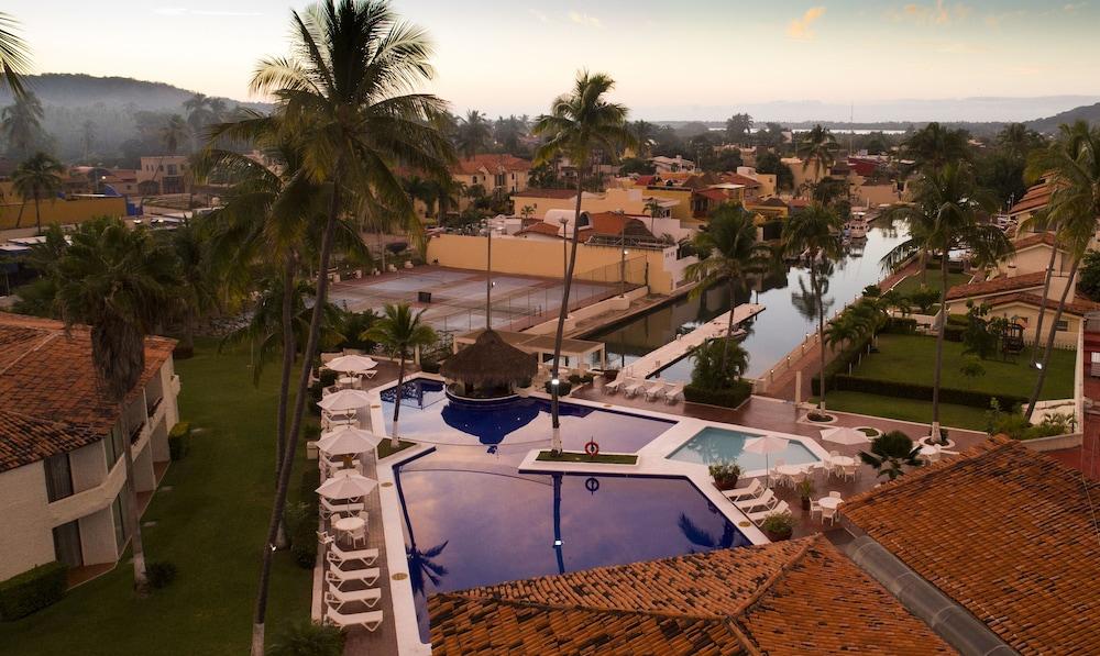Cabo Blanco Hotel And Marina 巴拉德纳维达 外观 照片