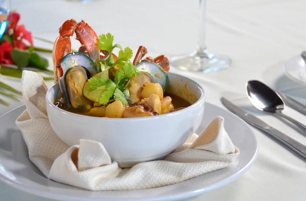 Cabo Blanco Hotel And Marina 巴拉德纳维达 外观 照片
