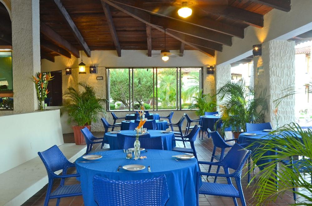 Cabo Blanco Hotel And Marina 巴拉德纳维达 外观 照片