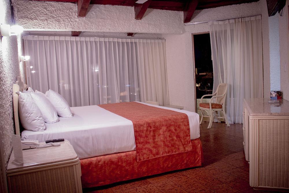 Cabo Blanco Hotel And Marina 巴拉德纳维达 外观 照片