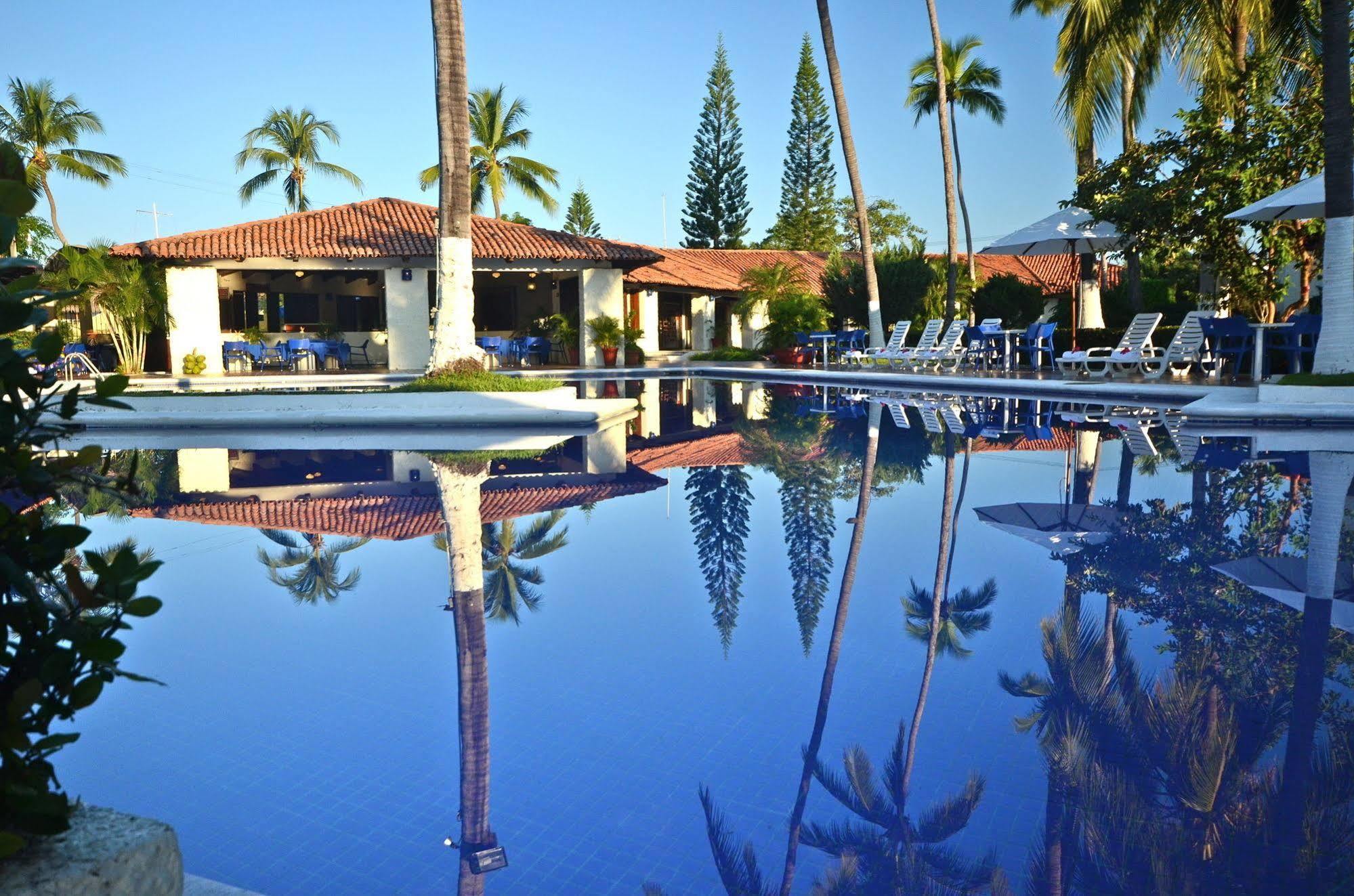 Cabo Blanco Hotel And Marina 巴拉德纳维达 外观 照片