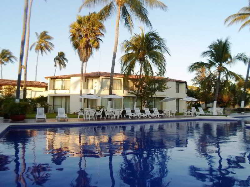 Cabo Blanco Hotel And Marina 巴拉德纳维达 外观 照片